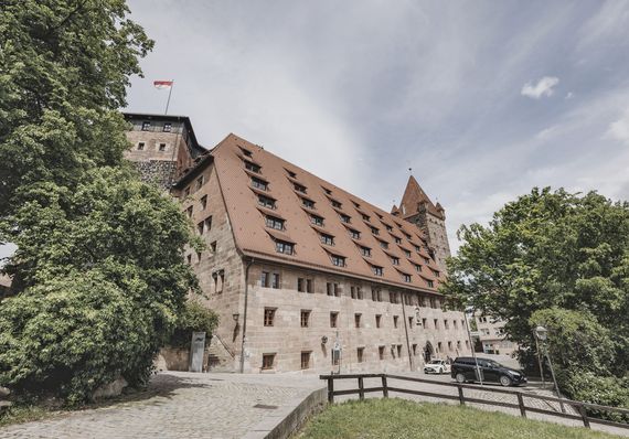 Die Außenansicht der Kaiserburg in Nürnberg 